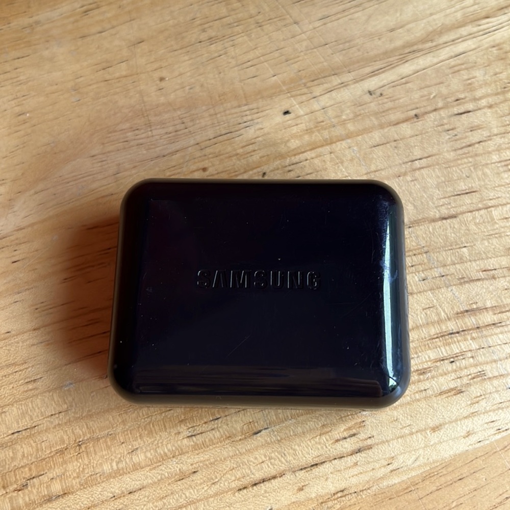 Never used ~ Samsung head phones.